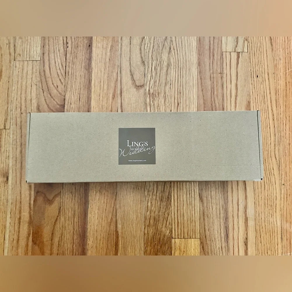 NEW Ling's Moment Artificial Greenery Stems Box